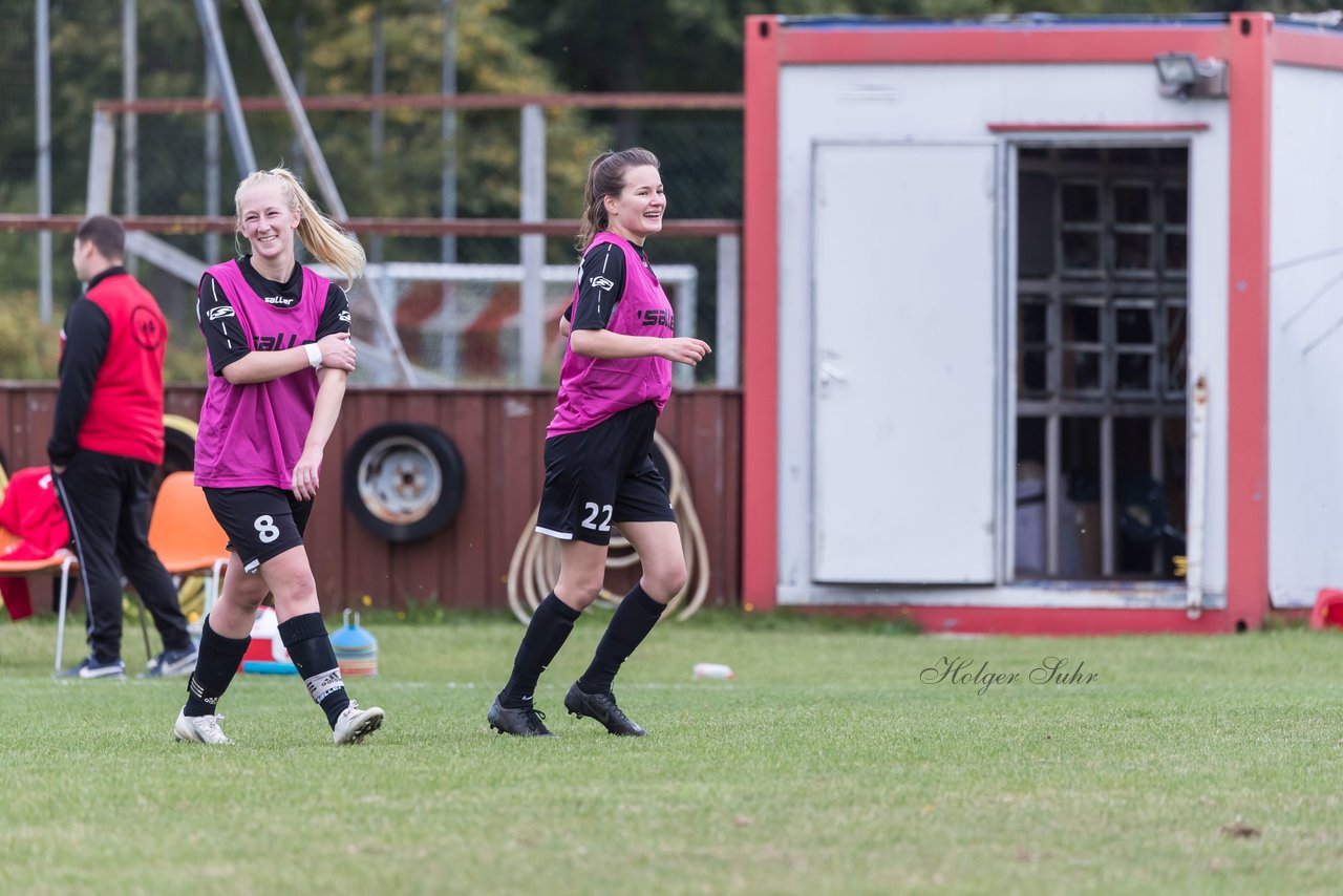 Bild 177 - Frauen Grossenasper SV - SV Steinhorst/Labenz : Ergebnis: 1:3